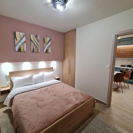 Zigos Apartments Igoumenitsa Bagian luar foto